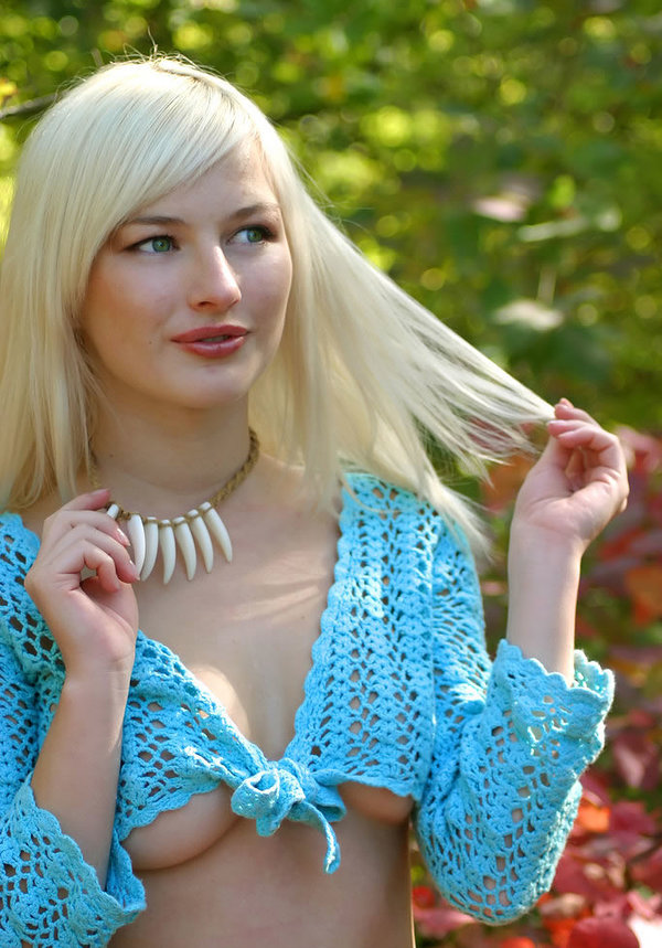 Агата, 27